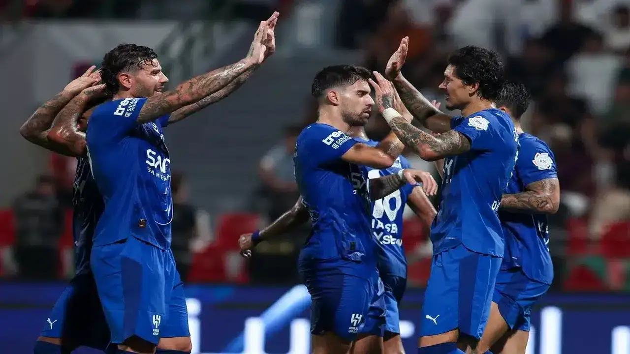 قائمة المباريات التي يفتقد فيها نادي الهلال خدمات نجمه روبن نيفيز